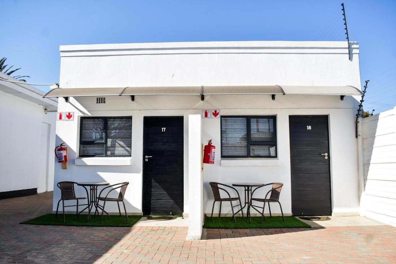 Thamani Guest House Randfontein Exterior foto